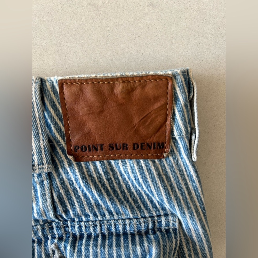 Point Sur Jeans! - Picture 4 of 6